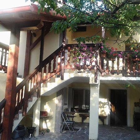 Apartments Hemingway House Kobarid Exterior photo